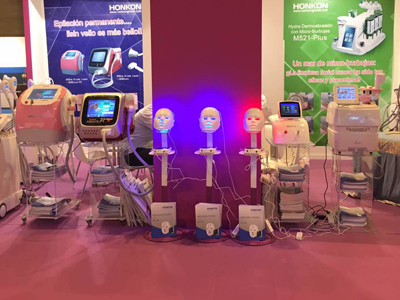 �����ꏊ�����R����չ���ܵ��gӭ