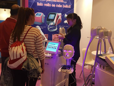 �����ꏊ�����R����չ���ܵ��gӭ