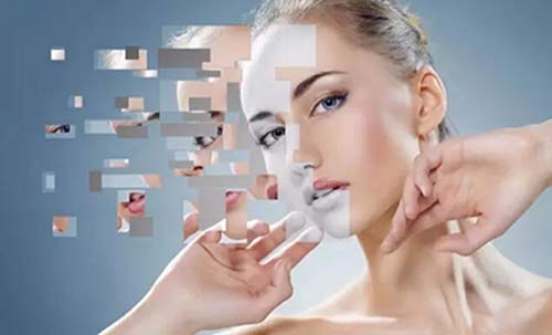 ���m�ϼ�����ɫ��߀�ǹ�����ɫ�ߣ�